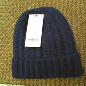 Knitted beanie hat navy blue GOODFELLOW & CO.